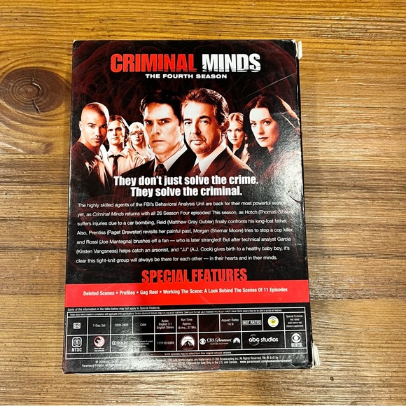 Criminal Minds Seasons 2,3&4 - Picture 7 of 7
